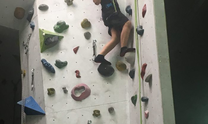 WYZWANIE PRZEZ WSPINANIE