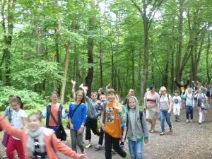 Rajd pieszy szlakiem do Rezerwatu Biesak Białogon